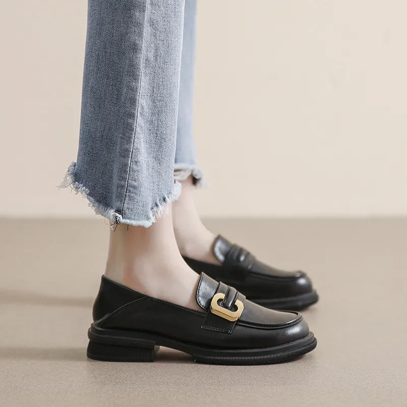 New autumn and winter one-step-on retro small leather shoes British style soft sole thick heel single shoes for women