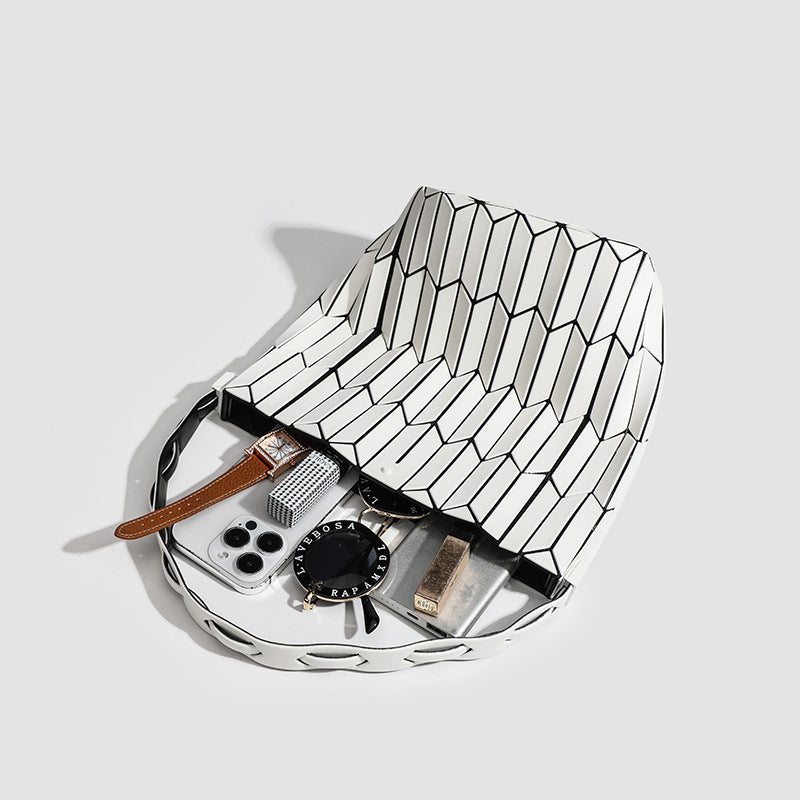 Rhombus Color Shoulder Bag