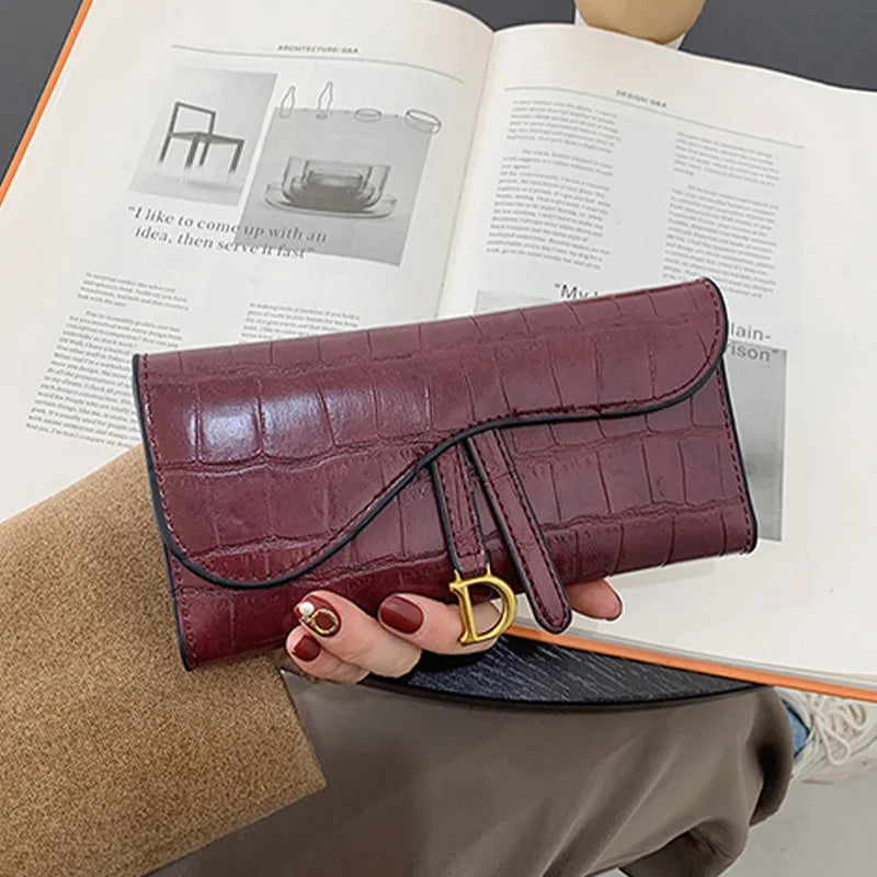Women's Long Alligator Pattern Wallet