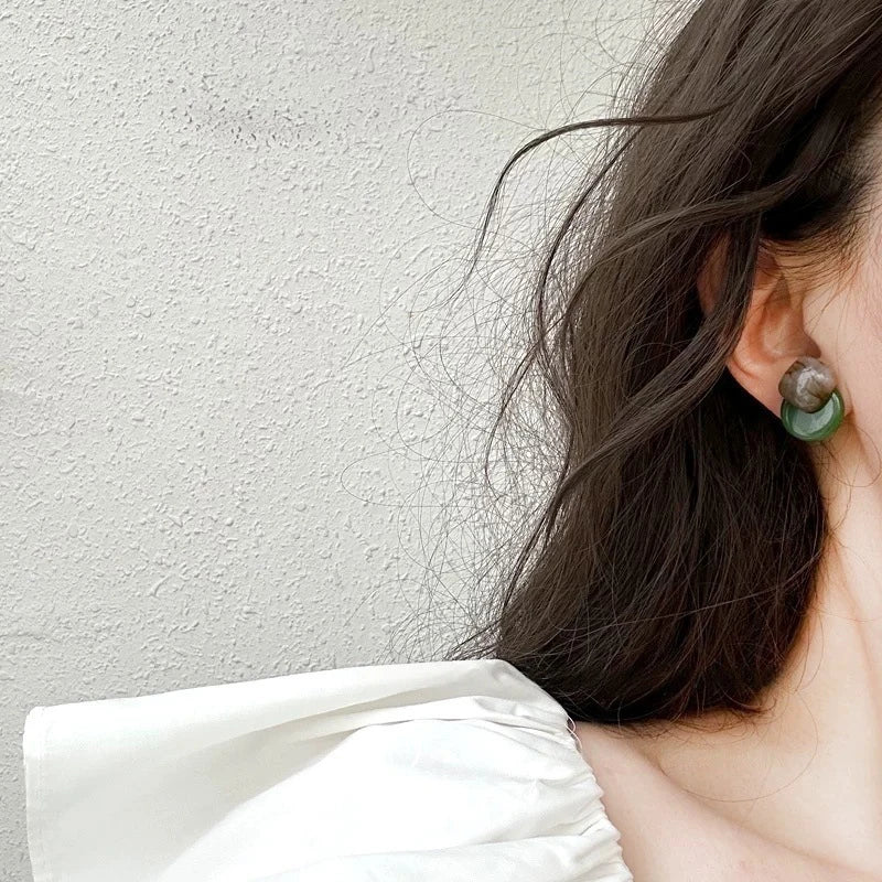 Vintage Contrasting Resin Circular Geometric Stud Earrings for Women