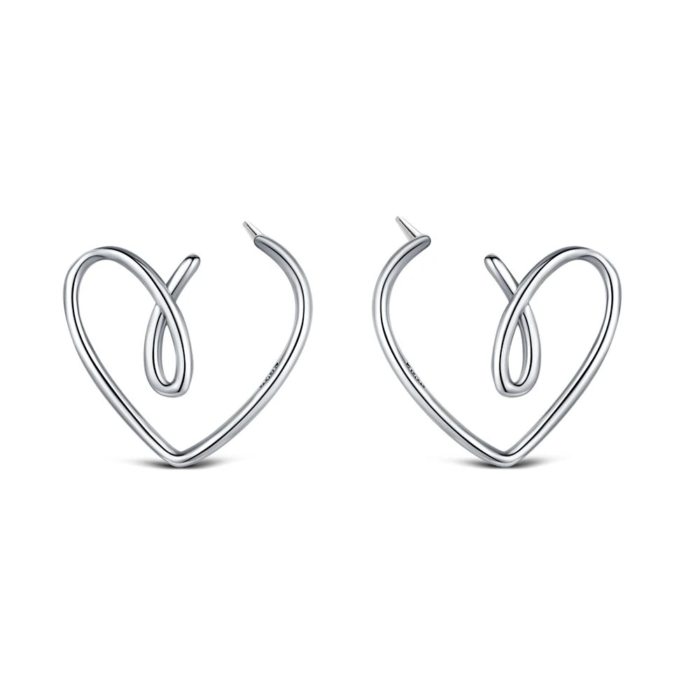 2025 Fashion Simple Hollow Cute Cat Stud Earrings