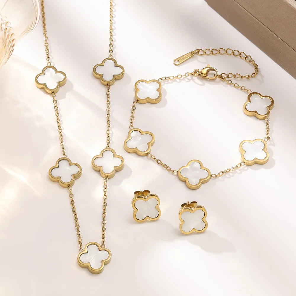 Four-Leaf Clover Necklace and Bracelet Jewelry Set
