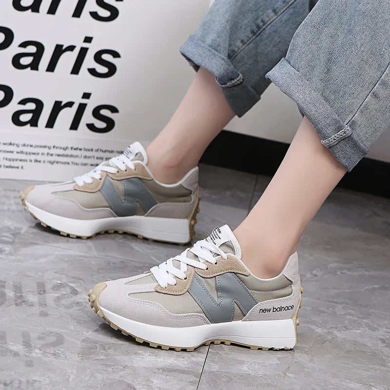 Women's Shoes in Popular Thick-Soled Dad Sneakers