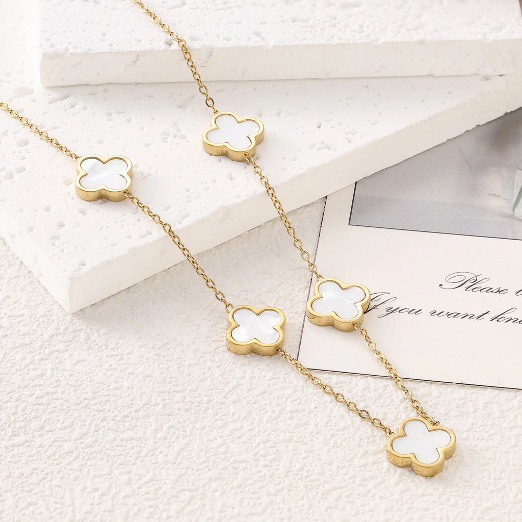 Four-Leaf Clover Necklace and Bracelet Jewelry Set