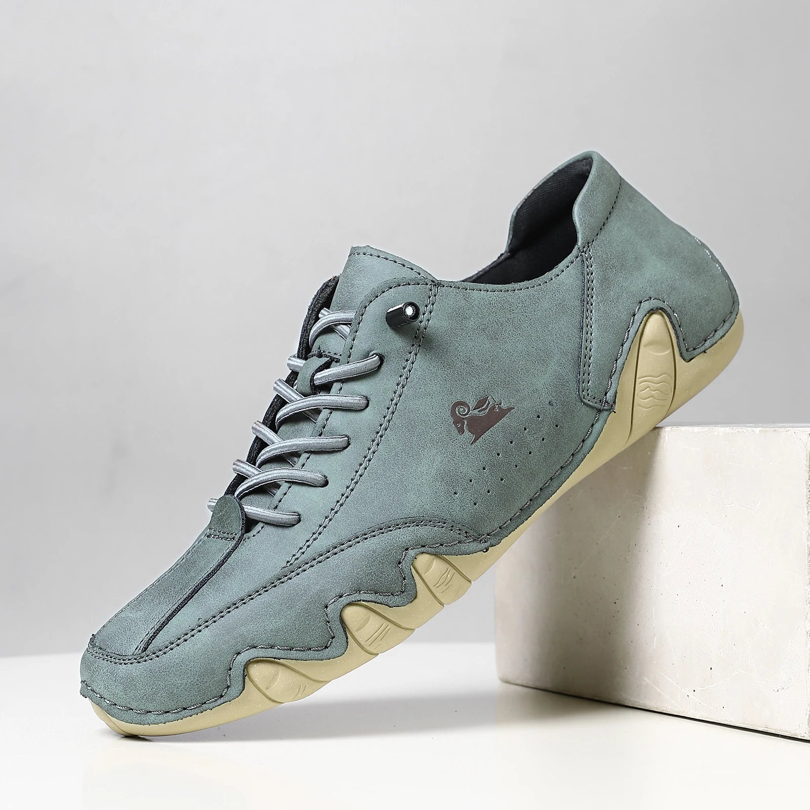 Men's Shoes Four Season Casual Shoes