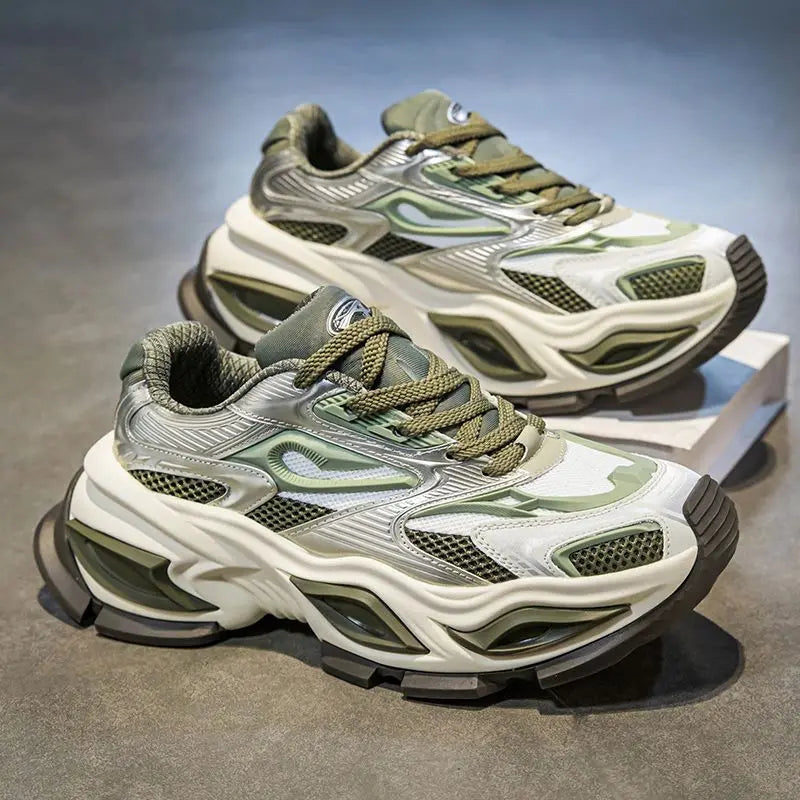 Low-Top Thick Platform Man Casual Sneaker