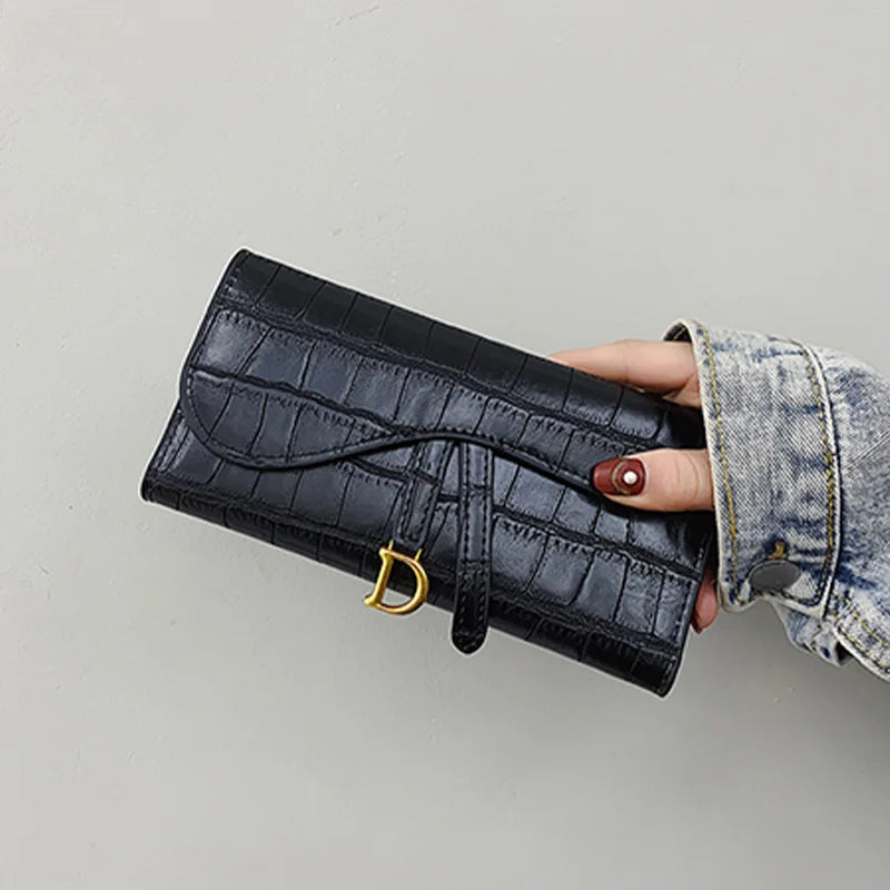 Women's Long Alligator Pattern Wallet