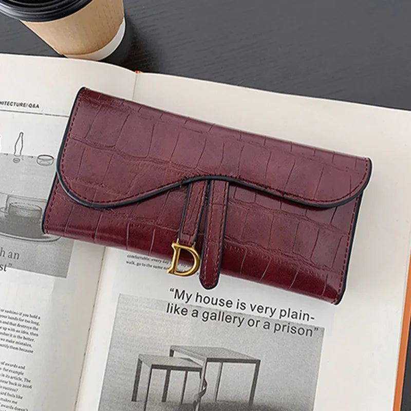 Women's Long Alligator Pattern Wallet
