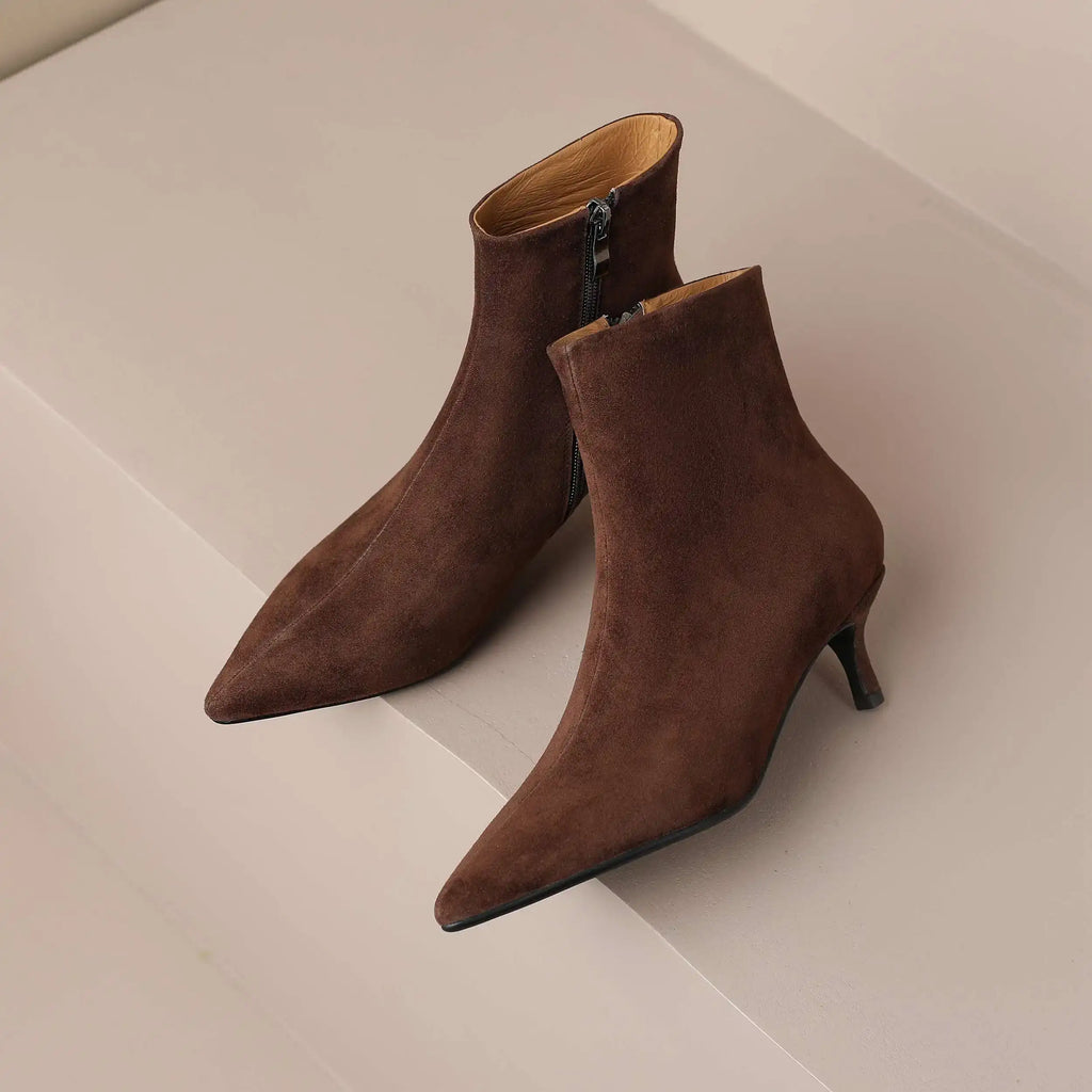 Krazing Pot Big Size Cow Suede Pointed Toe High Heels Modern Boots