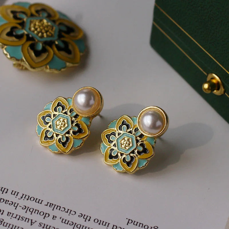 Vintage Enamel Imitation Pearls Geometric Flower Metal Stud Earring